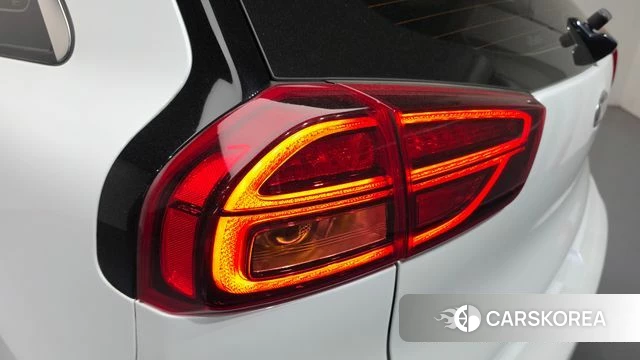 Kia The New Niro id 4250404 из Кореи 15
