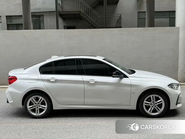 BMW 1 series id 4359396 из Китая 15