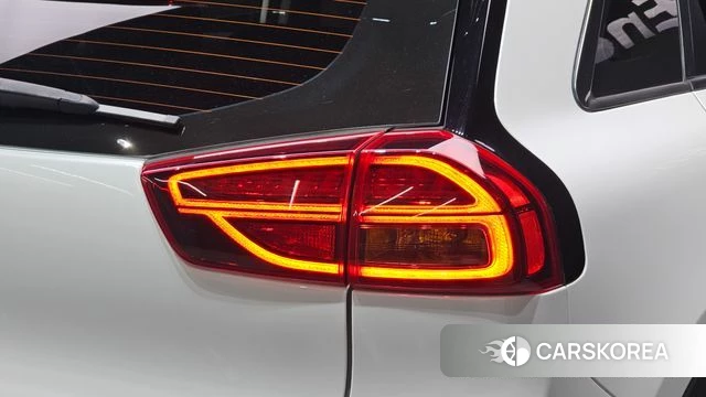 Kia The New Niro id 4672033 из Кореи 15