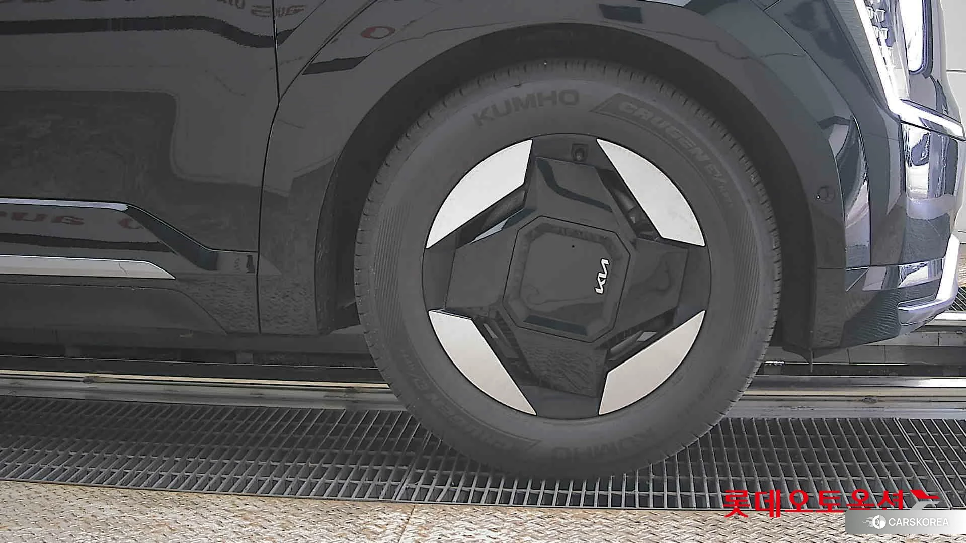 Kia EV9 id 3888388 из Кореи 15