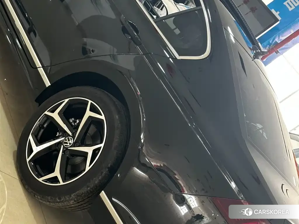Volkswagen Magotan id 4559721 из Китая 16