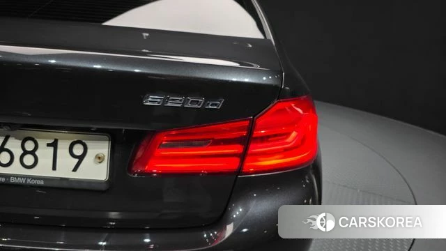 BMW 5 Series (G30) id 4424764 из Кореи 15
