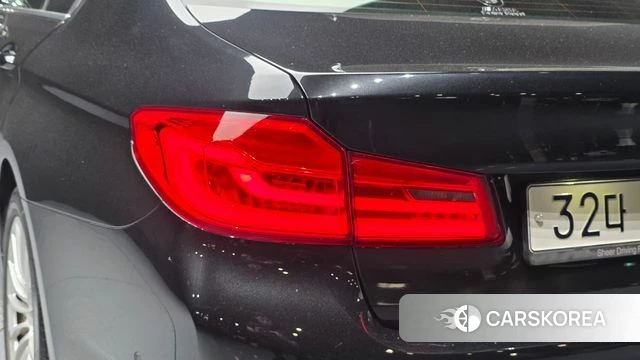BMW 5 Series (G30) id 4574086 из Кореи 15