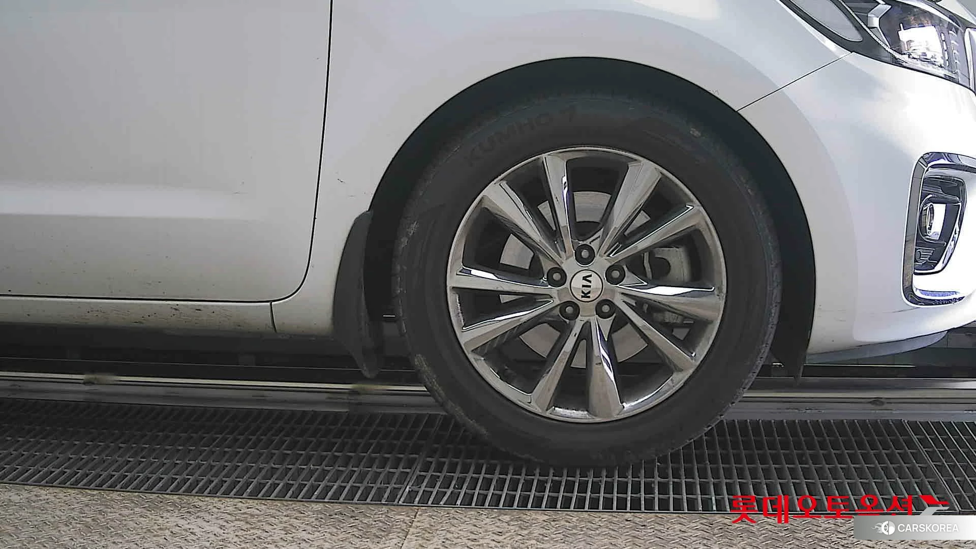 Kia Carnival id 3869437 из Кореи 15