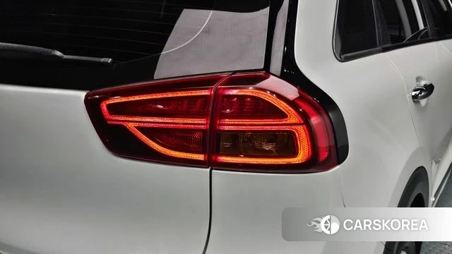 Kia The New Niro id 4900501 из Кореи 15