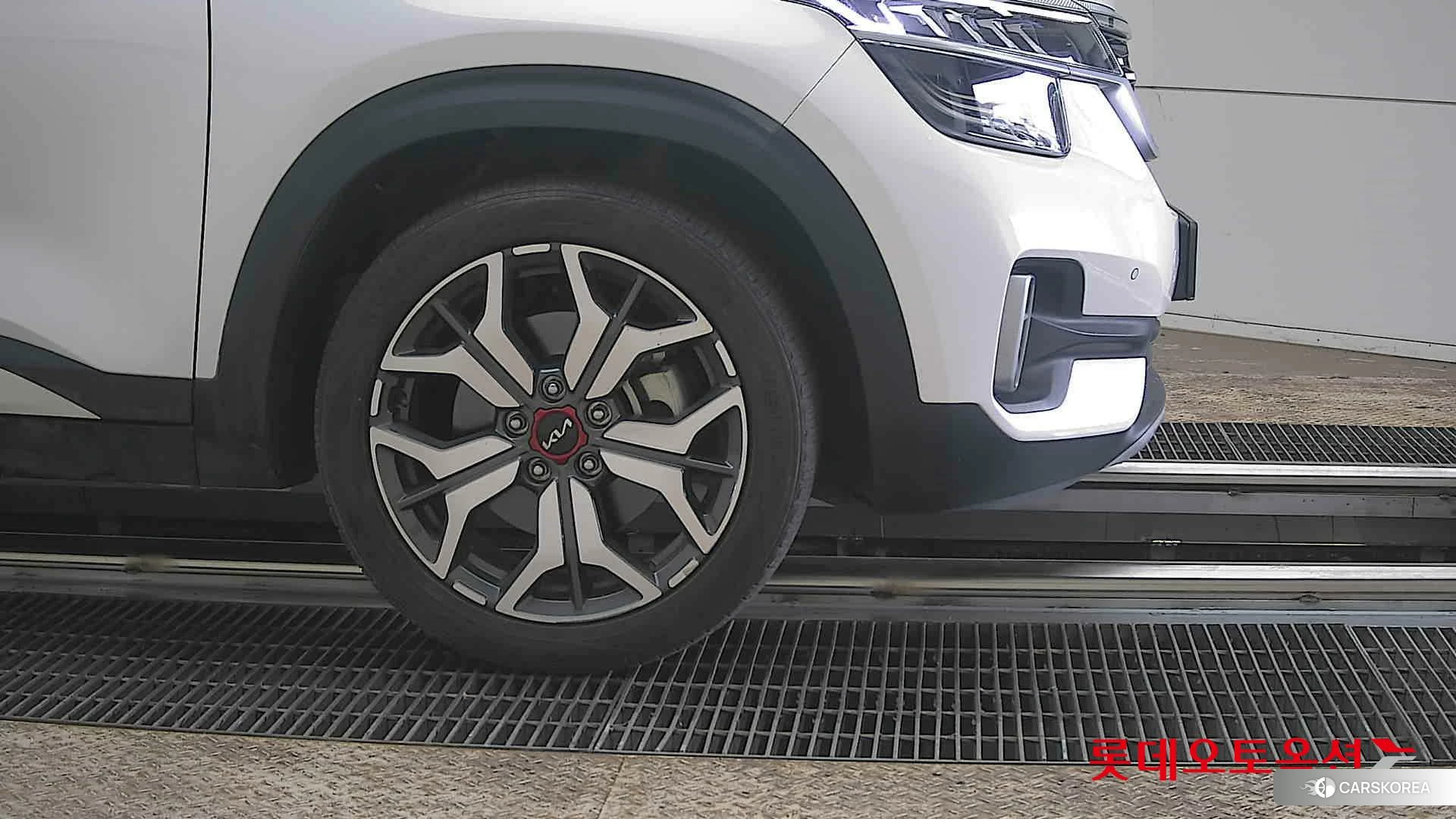 Kia Seltos id 3869431 из Кореи 15