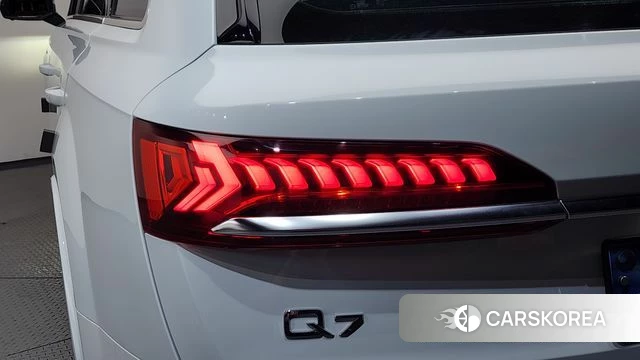 Audi Q7 (4M) id 4579161 из Кореи 15