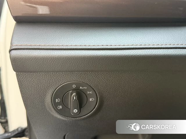 Volkswagen Tuyue id 4255954 из Китая 15