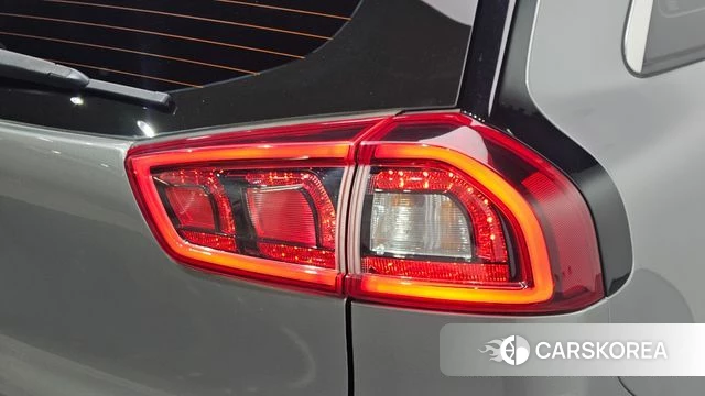 Kia Niro id 4780932 из Кореи 15
