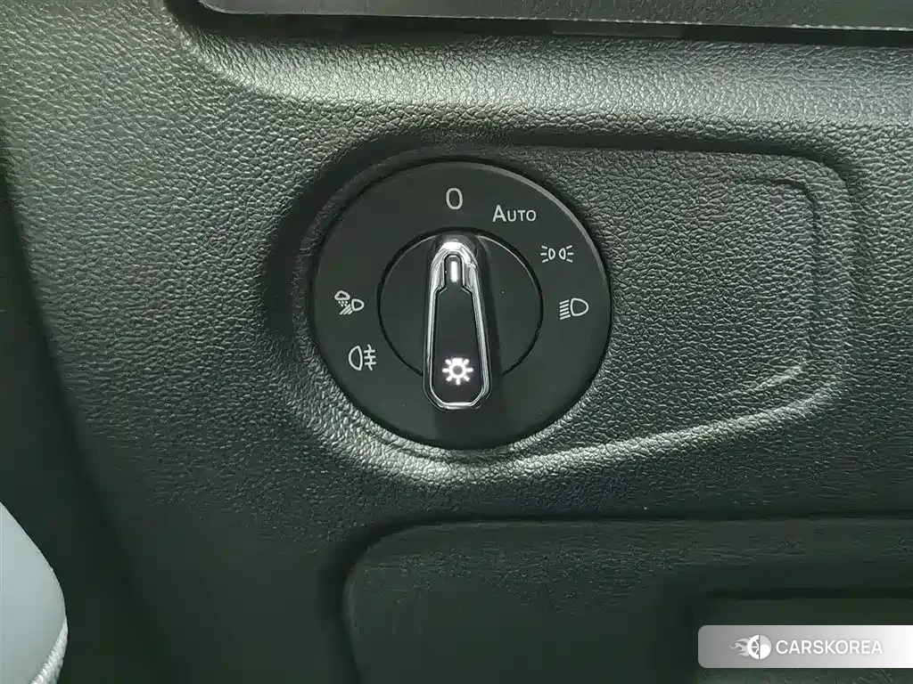 Volkswagen Passat id 4685986 из Китая 15
