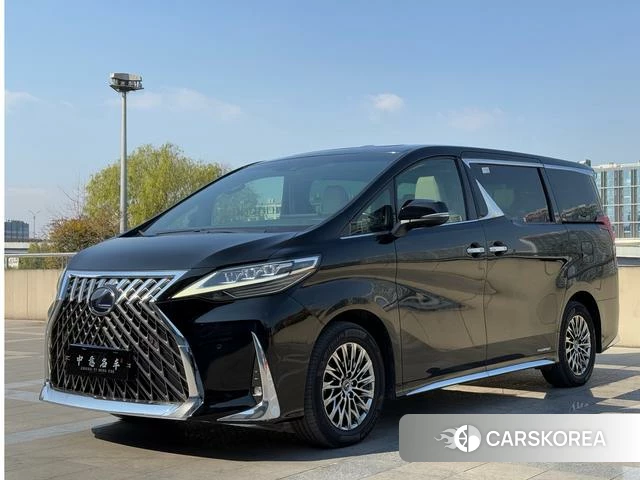 Lexus LM id 4259681 из Китая 15