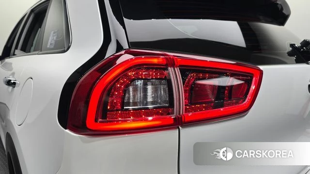 Kia Niro id 4776421 из Кореи 15