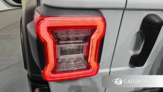 Jeep Wrangler (JL) id 4317001 из Кореи 15