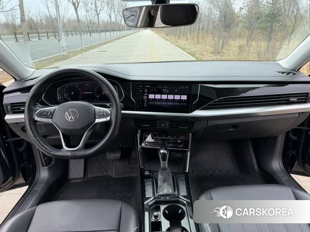Volkswagen Passat id 4263069 из Китая 15