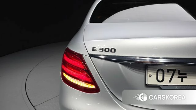 Mercedes-Benz E-Class W213 id 4658224 из Кореи 15