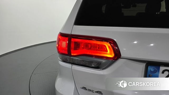 Jeep Grand Cherokee id 4717531 из Кореи 15