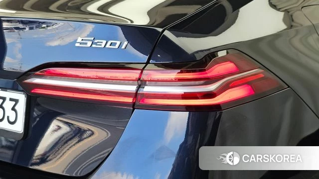 BMW 5 Series (G60) id 4665498 из Кореи 15