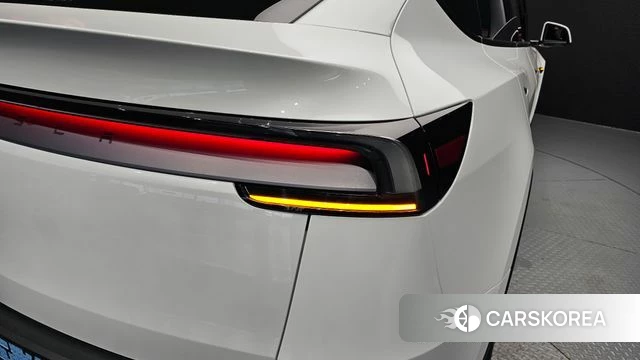 Tesla Model Y id 4329379 из Кореи 15