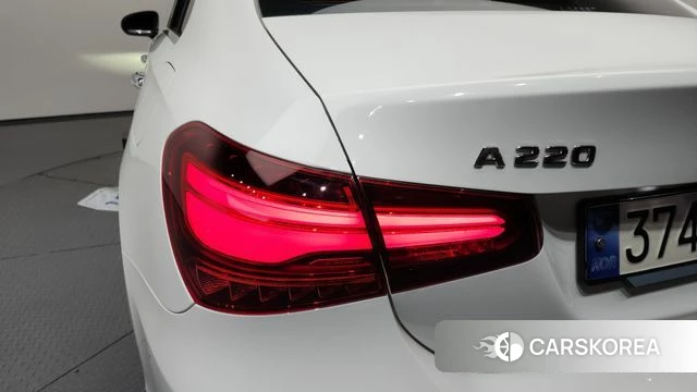 Mercedes-Benz A-Class W177 id 4280100 из Кореи 15