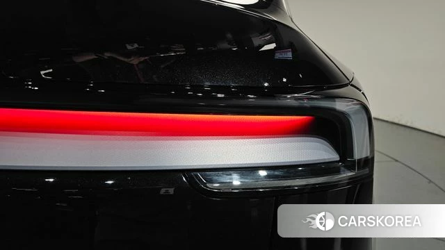 Tesla Model Y id 4743841 из Кореи 15