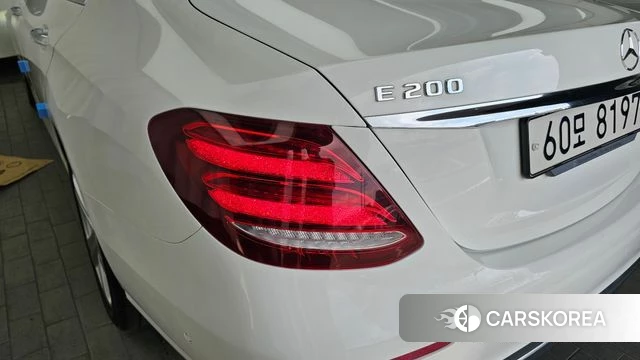 Mercedes-Benz E-Class W213 id 4385058 из Кореи 15
