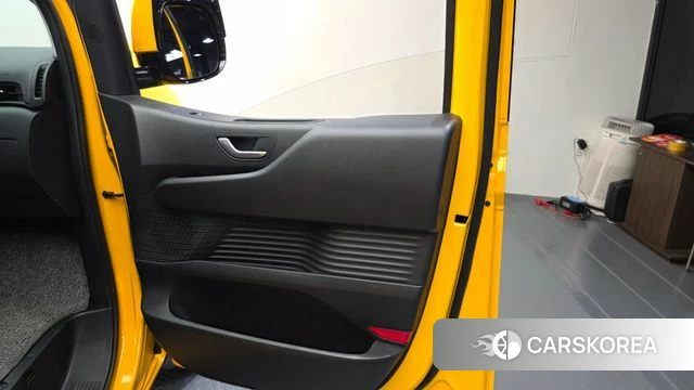 Hyundai Staria id 4302388 из Кореи 15