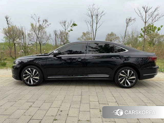 Volkswagen Passat id 4335998 из Китая 15
