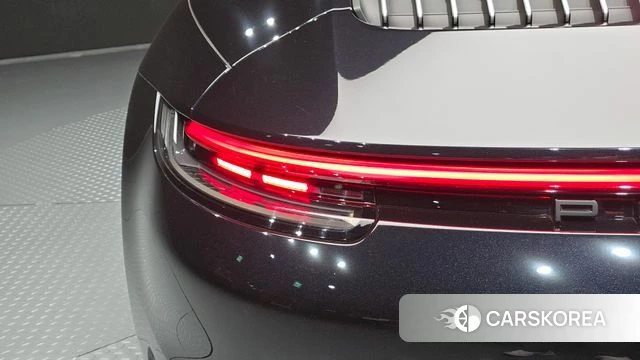 Porsche 911(992) id 4715145 из Кореи 15