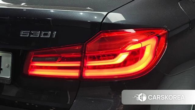 BMW 5 Series (G30) id 4642973 из Кореи 15