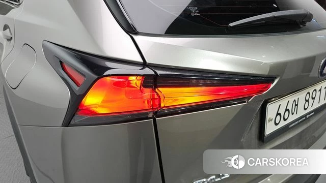 Lexus NX300h id 4286315 из Кореи 15