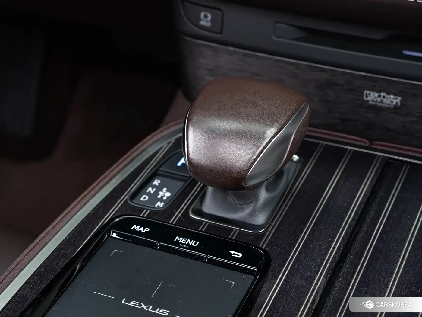 Lexus LS id 4553721 из Китая 15