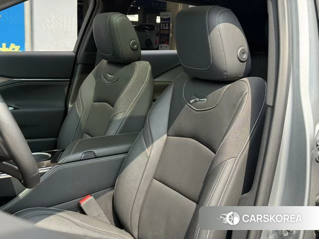 Cadillac GT4 id 3920805 из Китая 15