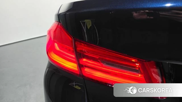 BMW 5 Series (G30) id 4662223 из Кореи 15