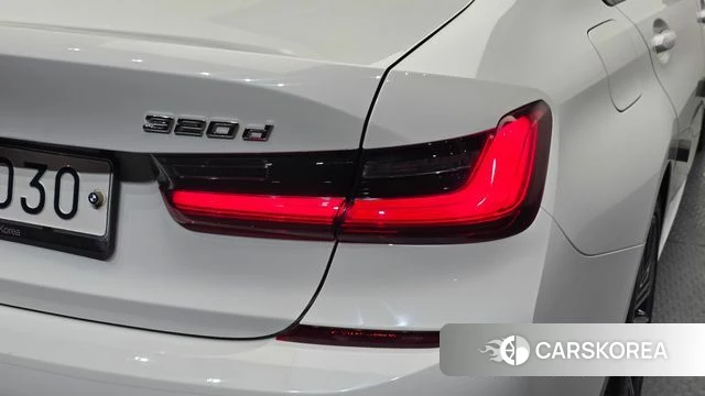 BMW 3 Series (G20) id 4625997 из Кореи 15