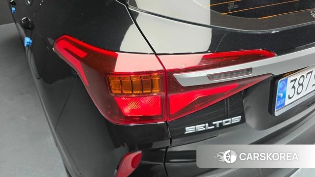Kia Seltos id 4250044 из Кореи 15