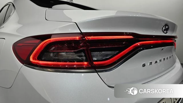 Hyundai Grandeur IG id 4246282 из Кореи 15