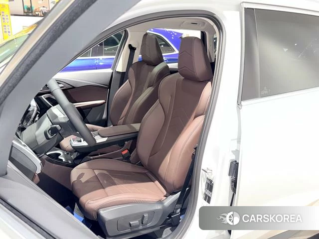BMW X1 id 4264011 из Китая 15