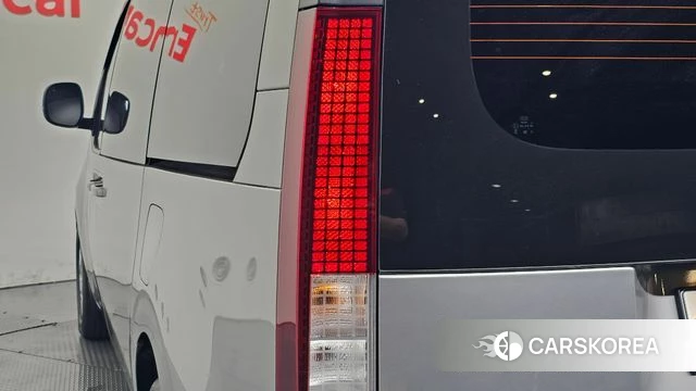 Hyundai Staria id 4936568 из Кореи 15