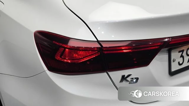 Kia Come New K3 id 4642856 из Кореи 15