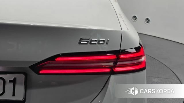 BMW 5 Series (G60) id 4591102 из Кореи 15