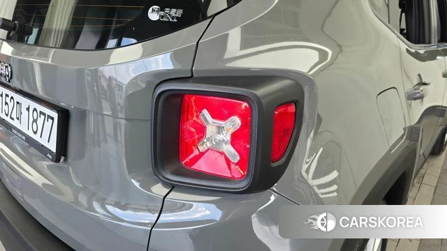Jeep Renegade id 4670682 из Кореи 15