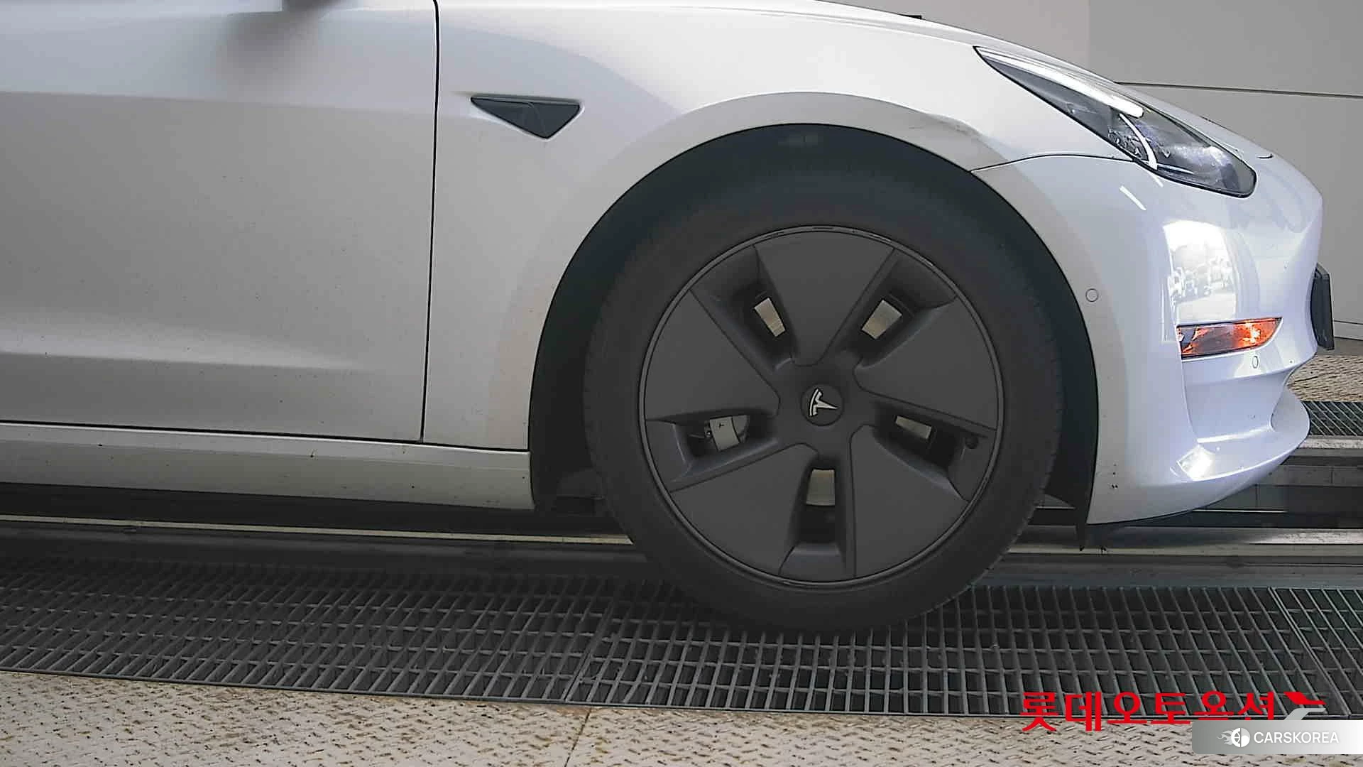 Tesla Model 3 Long Range id 4902615 из Кореи 15