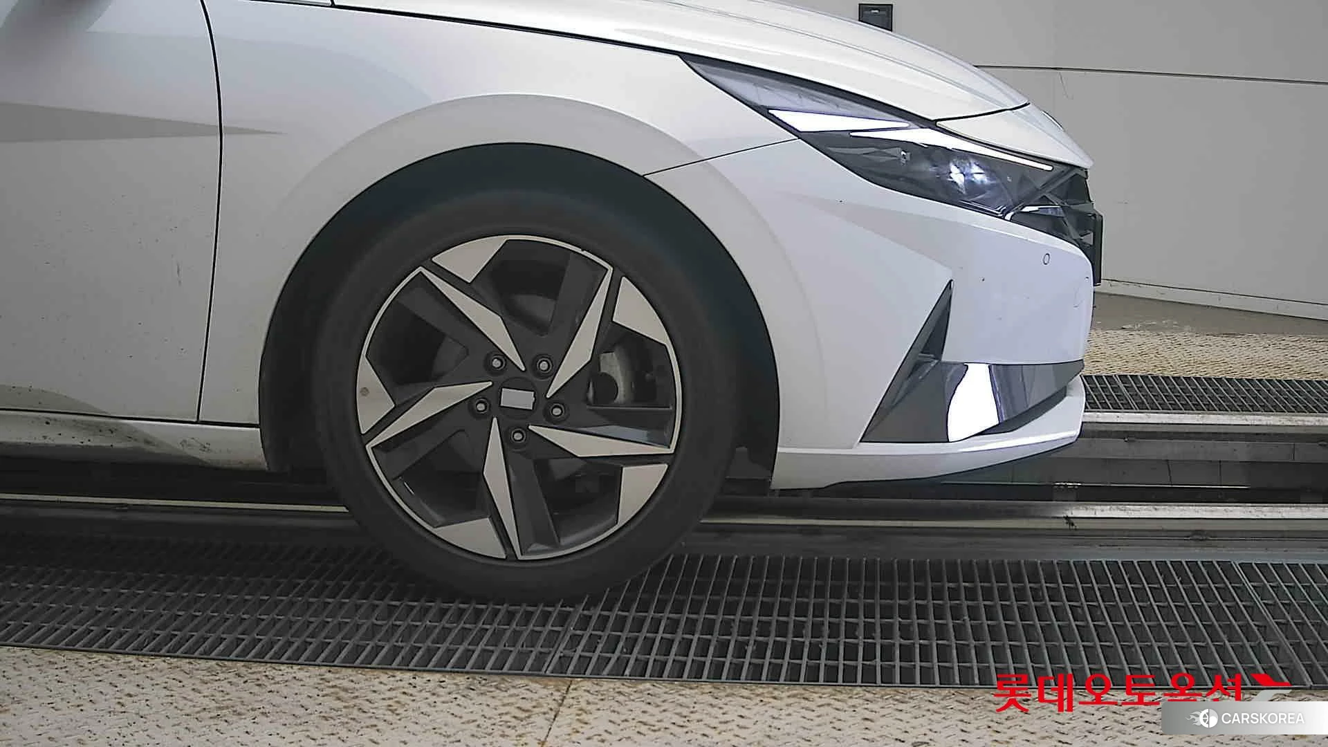 Hyundai Avante id 4669101 из Кореи 15