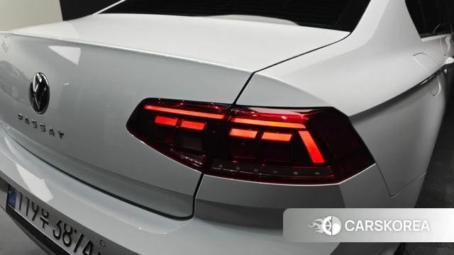 Volkswagen Passat GT (B8) id 4609506 из Кореи 15
