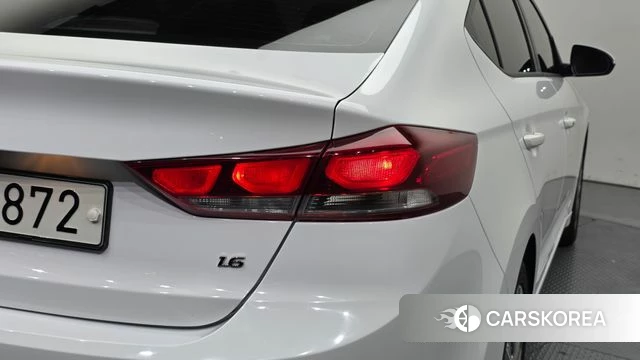 Hyundai Avante AD id 4508542 из Кореи 15