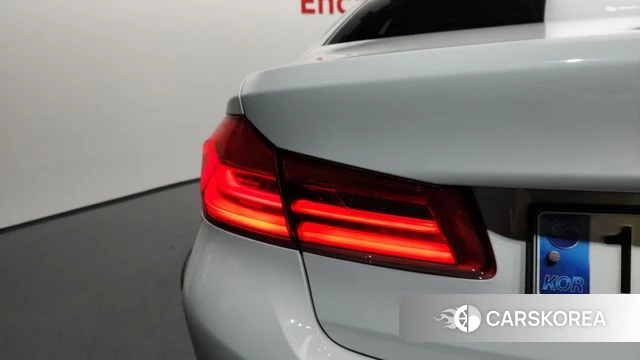 BMW 5 Series (G30) id 4530038 из Кореи 15