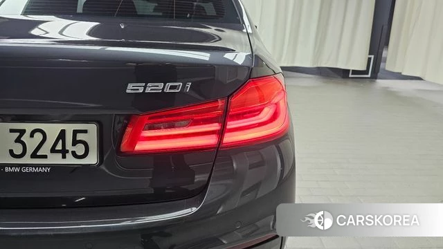 BMW 5 Series (G30) id 4667224 из Кореи 15