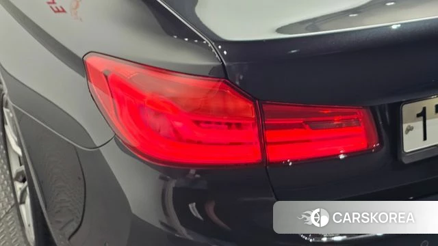 BMW 5 Series (G30) id 4530030 из Кореи 15