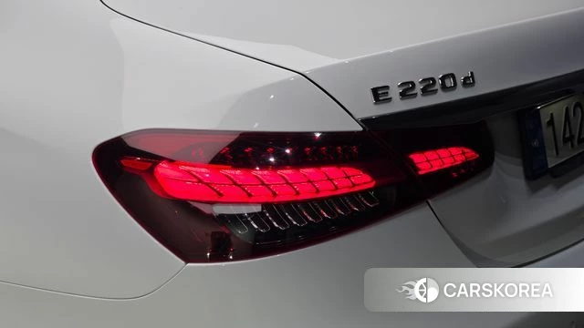 Mercedes-Benz E-Class W213 id 4619350 из Кореи 15