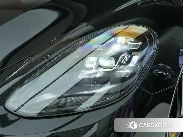 Porsche Panamera id 3926917 из Китая 15